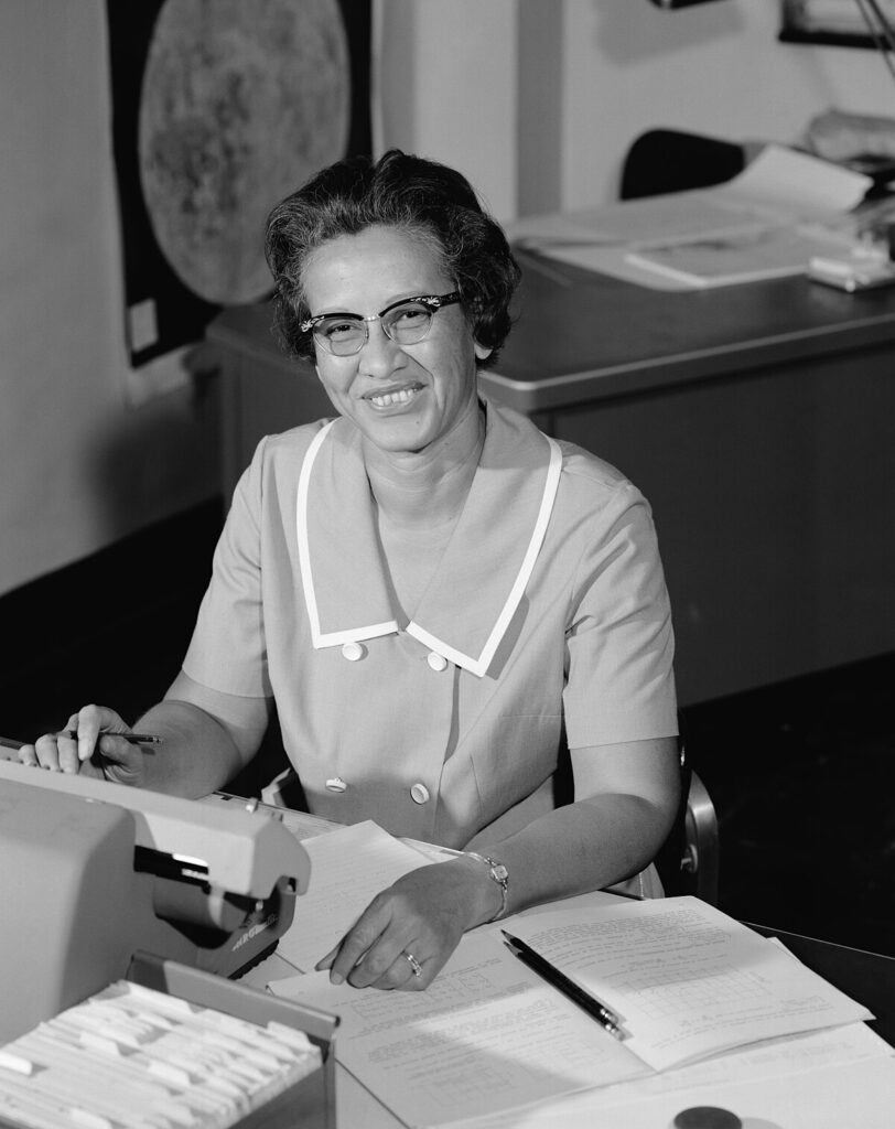 Katherine Johnson, mathématicienne afro-américaine qui a joué un rôle crucial dans le vol de John Glenn.